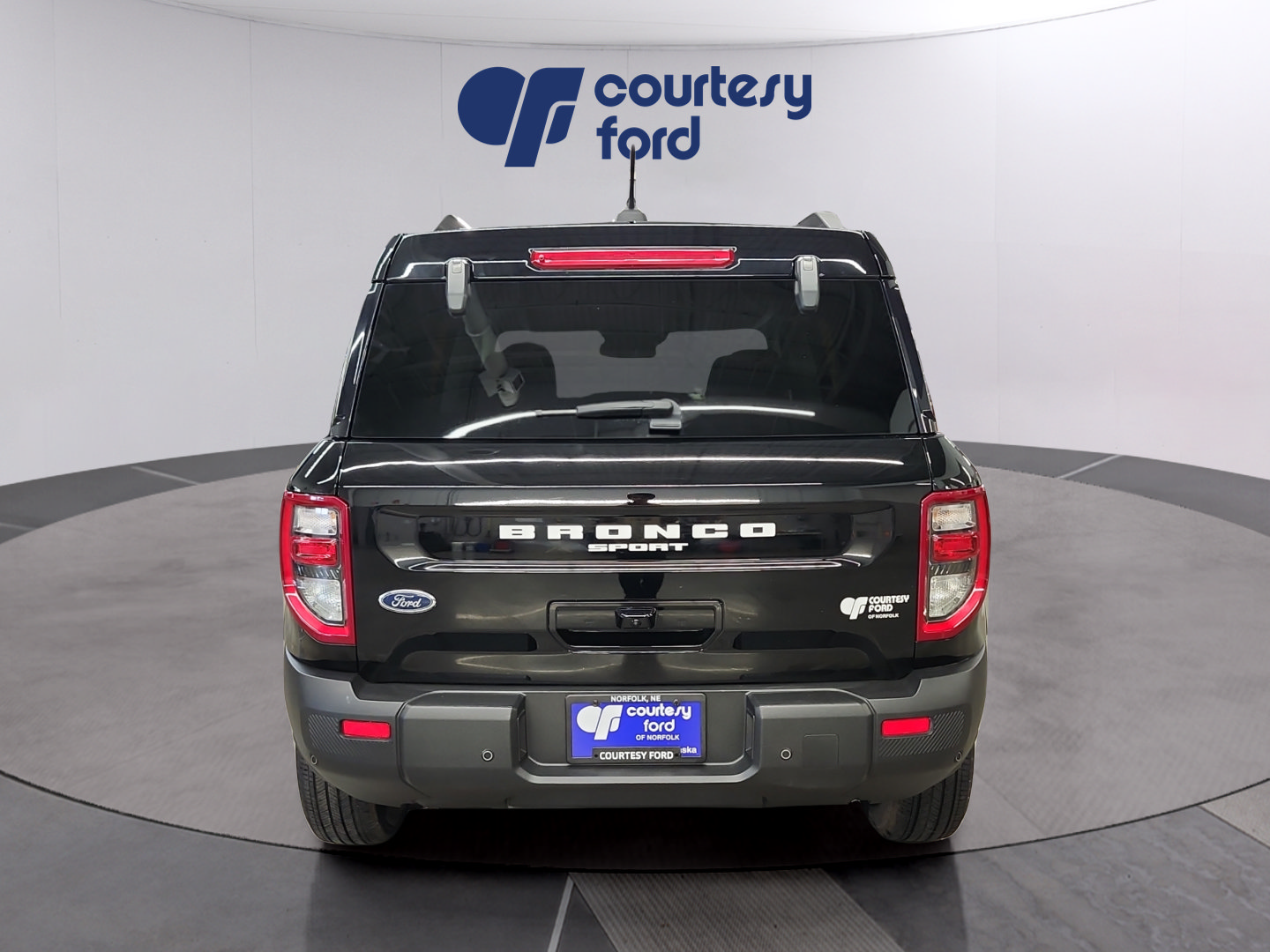 Certified 2025 Ford Bronco Sport Outer Banks w/ Outer Banks Tech Package+ AWD/4WD image 5