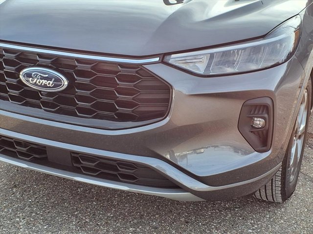Certified 2023 Ford Escape ST-Line Select w/ Tech Pack #2 image 26