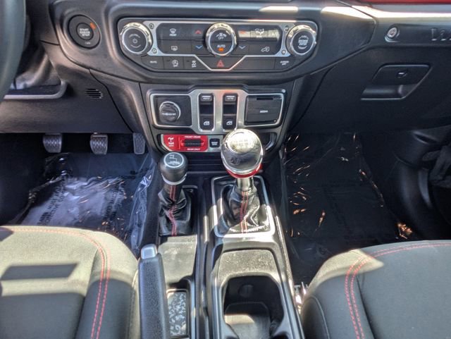 Used 2019 Jeep Wrangler Rubicon w/ Steel Bumper Group AWD/4WD image 18