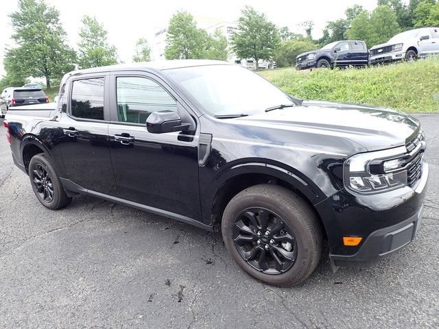 Certified 2024 Ford Maverick Lariat w/ Black Appearance Package AWD/4WD image 8