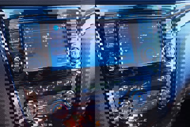 Used 2017 Nissan Rogue Sport SL w/ SL Premium Package image 27