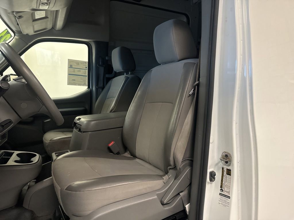 Used 2021 Nissan NV 2500 SV w/ Navigation Package image 22