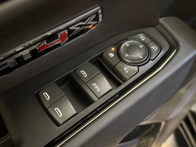 Used 2023 GMC Sierra 1500 AT4X w/ AT4X AEV Edition AWD/4WD image 17