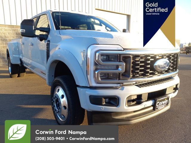 Certified 2026 Ford F450 Platinum w/ FX4 Off-Road Package image 1