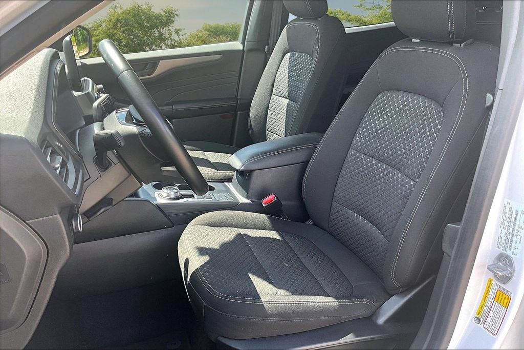 Certified 2023 Ford Escape Active AWD/4WD image 25
