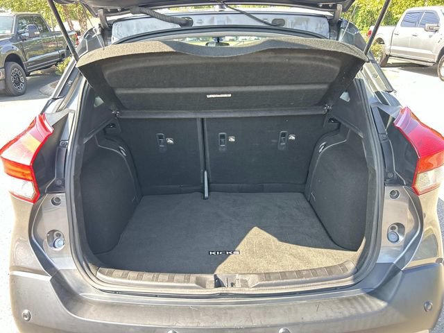 Used 2020 Nissan Kicks SR w/ SR Premium Package FWD image 22