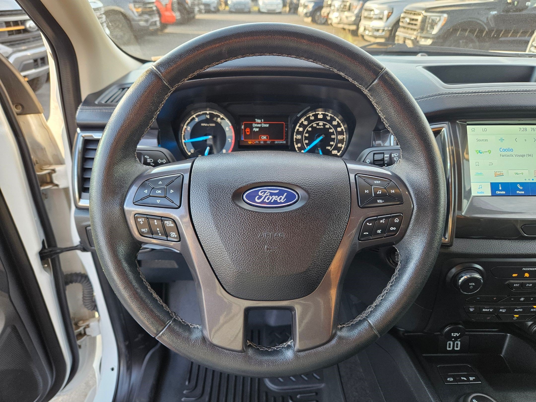 Certified 2022 Ford Ranger Lariat w/ Technology Package AWD/4WD image 19