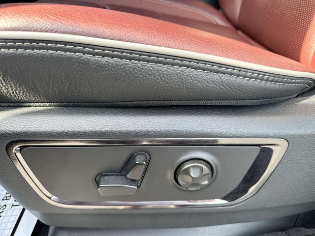 Used 2025 RAM 1500 Limited AWD/4WD image 12