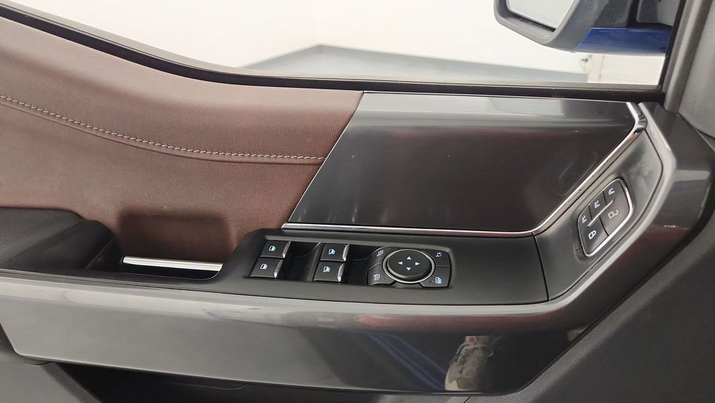 Certified 2022 Ford F150 Lariat w/ Equipment Group 502A High image 14