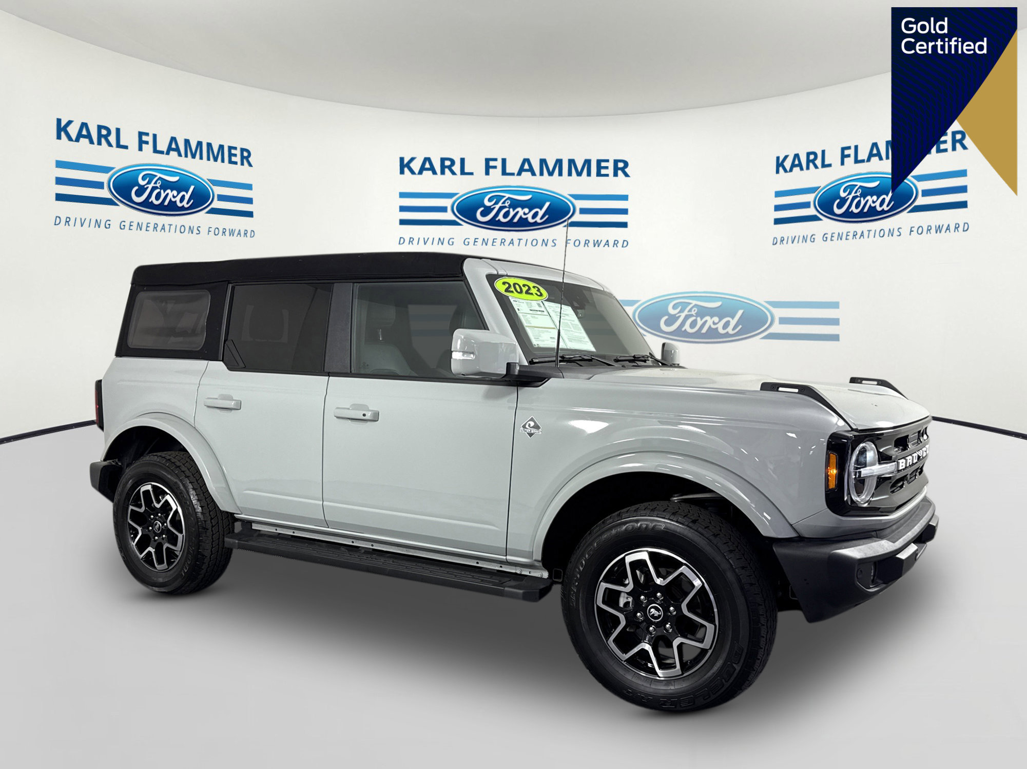 Certified 2023 Ford Bronco Outer Banks