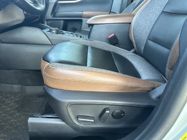 Certified 2024 Ford Bronco Sport Outer Banks w/ Tech Package AWD/4WD image 13