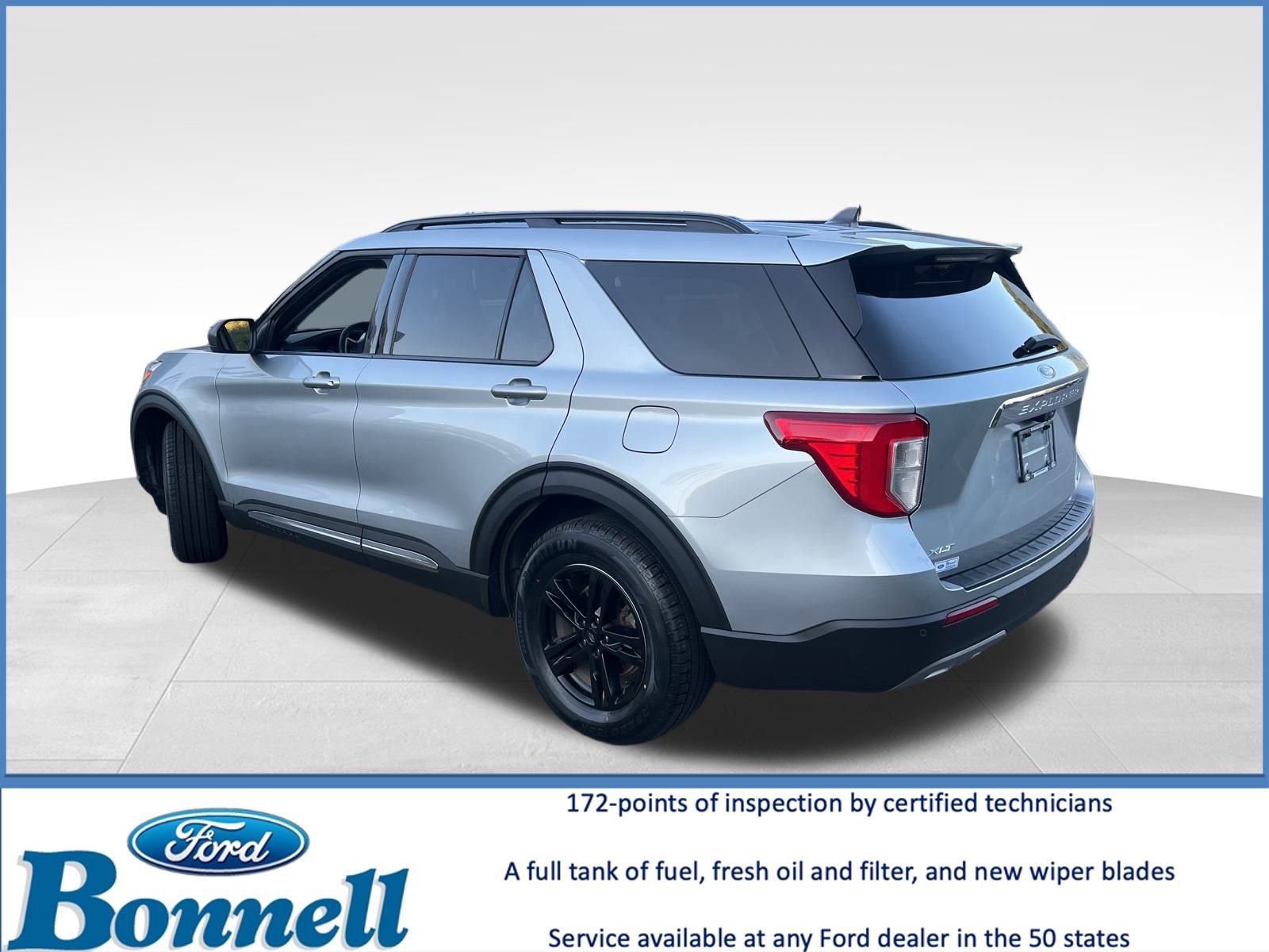 Certified 2022 Ford Explorer XLT w/ Equipment Group 202A image 4