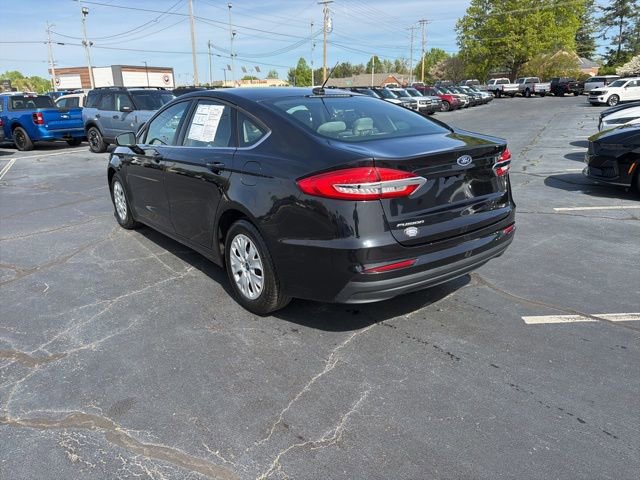 Certified 2019 Ford Fusion S FWD image 3