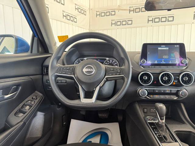 Used 2025 Nissan Sentra SV FWD image 14