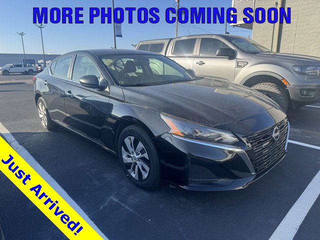 Used 2024 Nissan Altima 2.5 S image 1