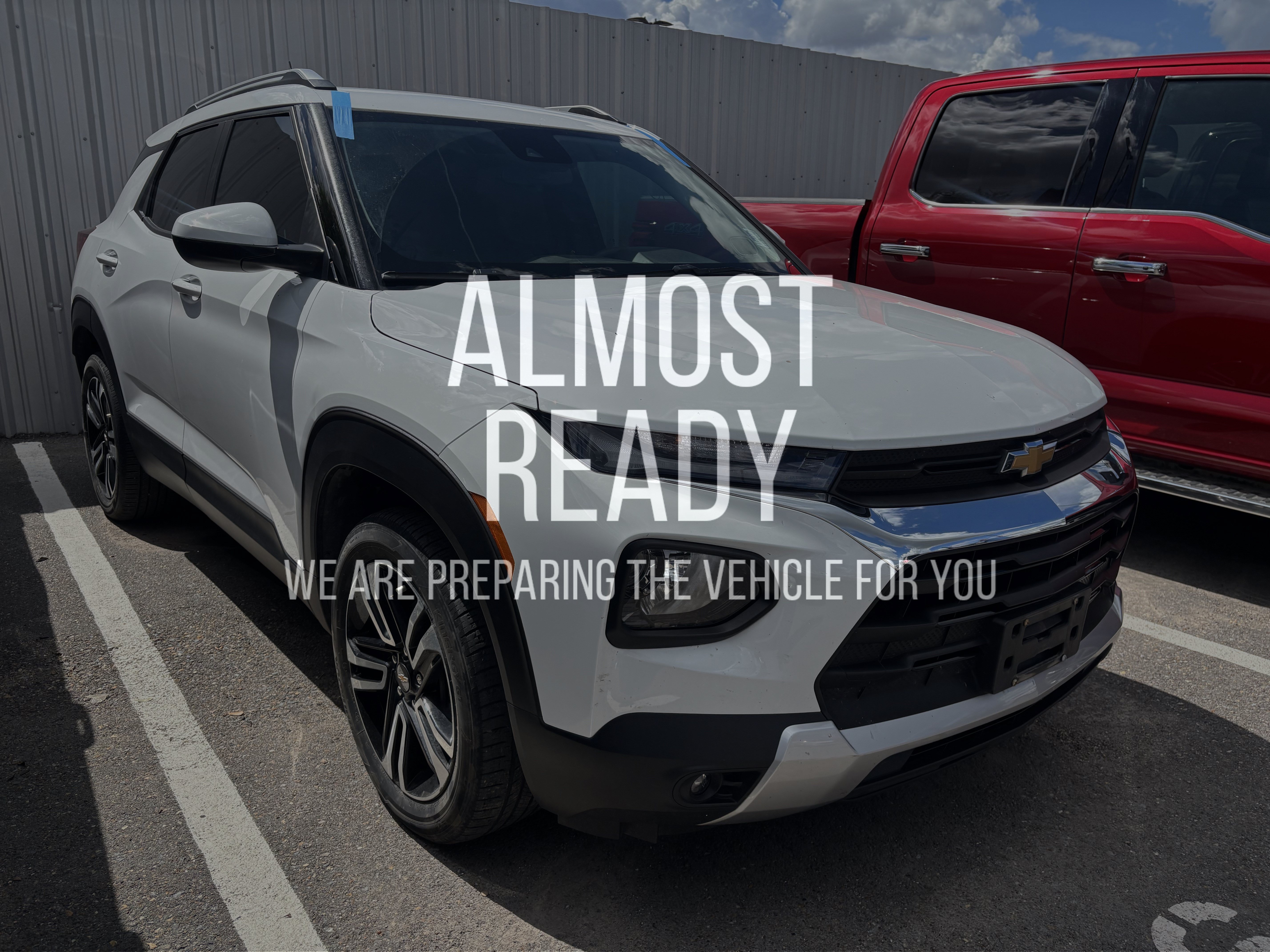Used 2023 Chevrolet TrailBlazer LT AWD/4WD image 5