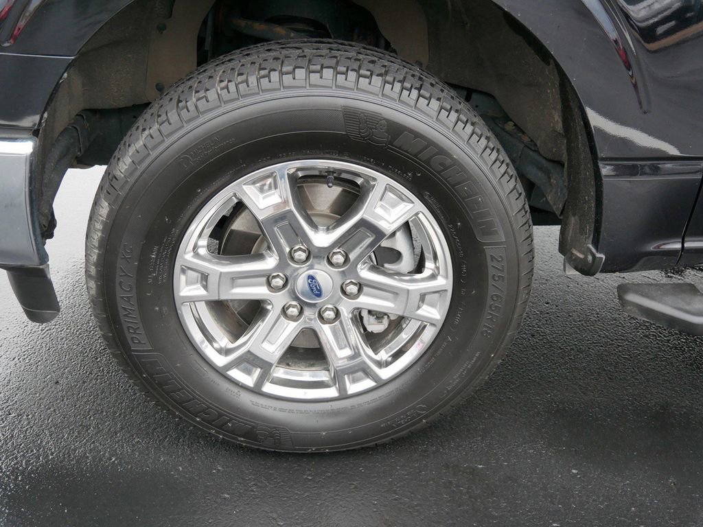 Certified 2022 Ford F150 XLT w/ Equipment Group 302A High image 6