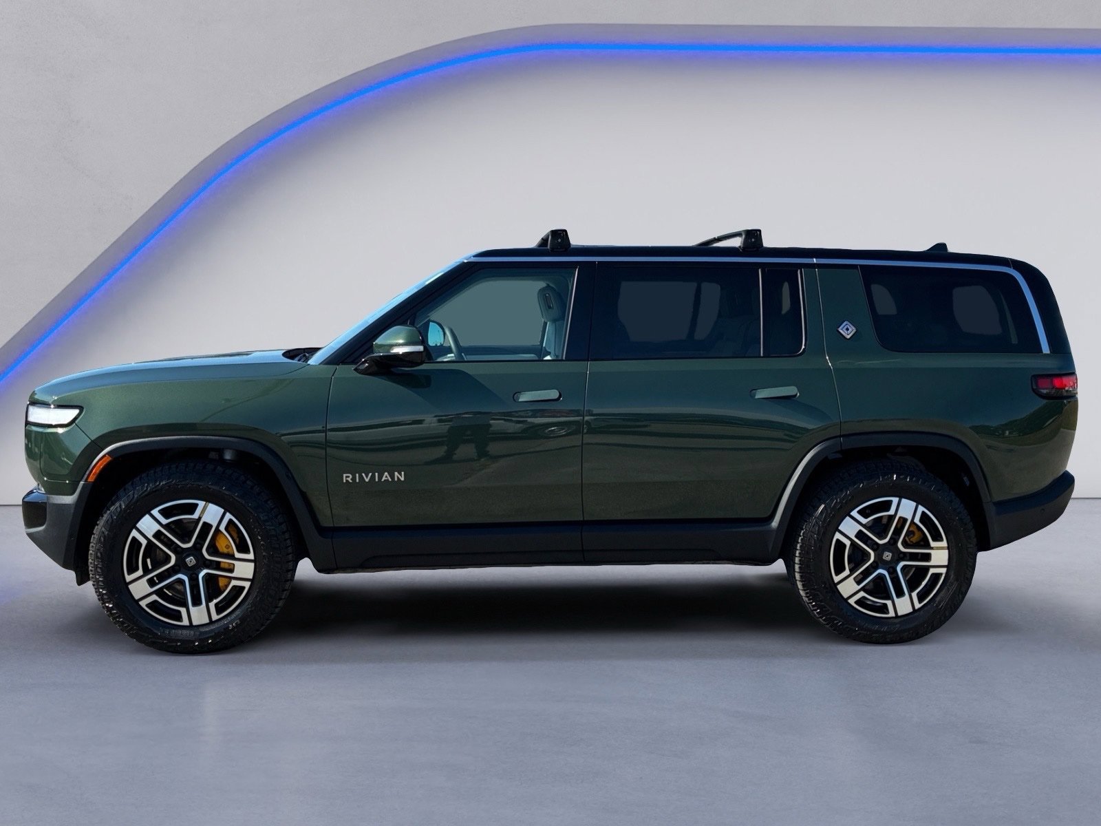 Used 2023 Rivian R1S Adventure Quad AWD/4WD image 7