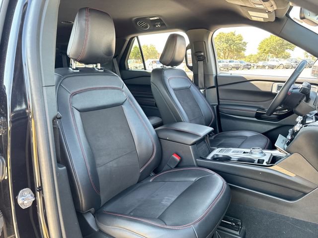 Certified 2024 Ford Explorer ST-Line w/ Class IV Trailer Tow Package RWD image 25
