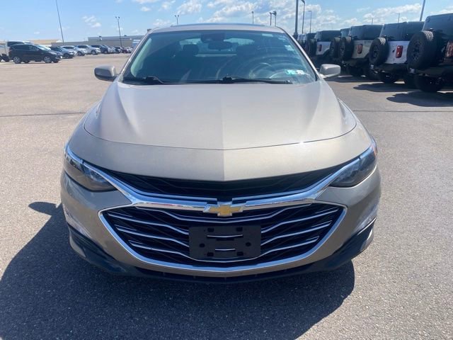 Used 2023 Chevrolet Malibu LT FWD image 2