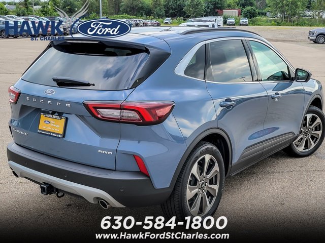 Certified 2024 Ford Escape Platinum w/ Class II Trailer Tow Package AWD/4WD image 7