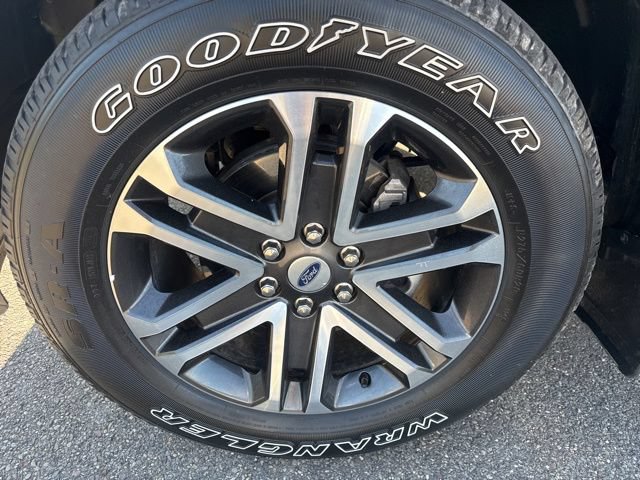 Certified 2023 Ford F150 XL w/ STX Appearance Package AWD/4WD image 11