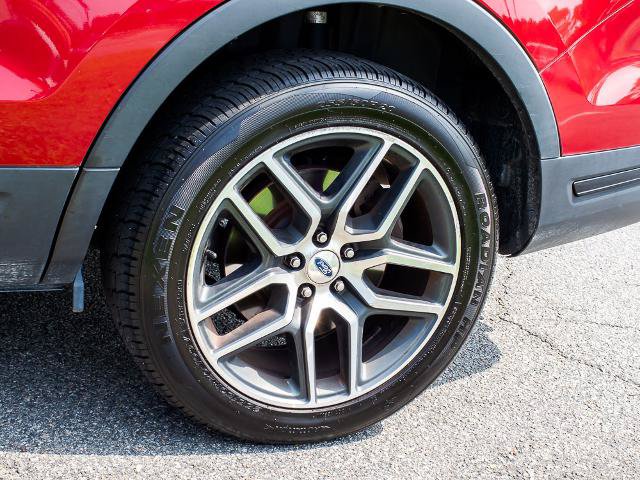 Certified 2018 Ford Explorer Sport AWD/4WD image 6