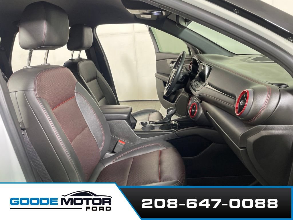 Used 2019 Chevrolet Blazer RS FWD image 23