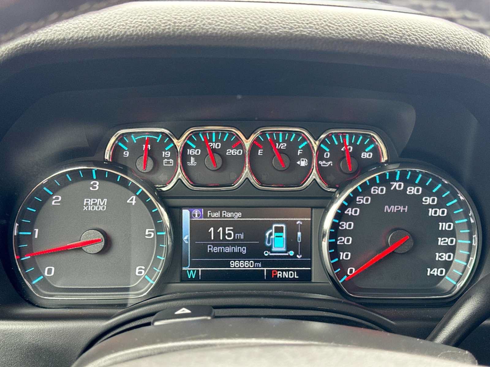 Used 2020 GMC Yukon SLE w/ SLE Value Package AWD/4WD image 34
