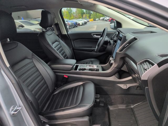 Certified 2024 Ford Edge SEL w/ Convenience Package AWD/4WD image 15