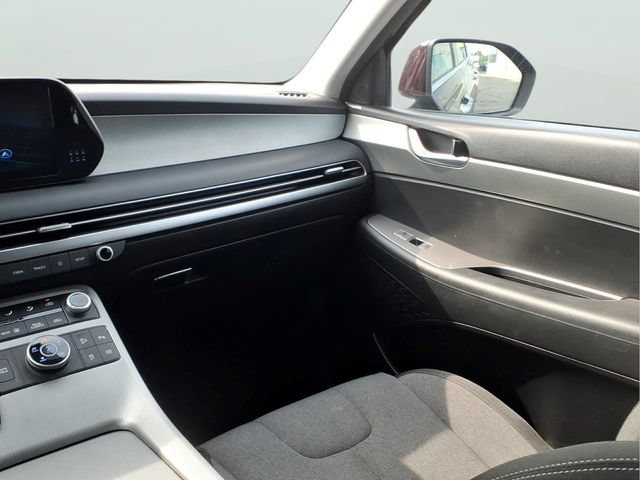 Used 2023 Hyundai Palisade SE w/ Cargo Package AWD/4WD image 12