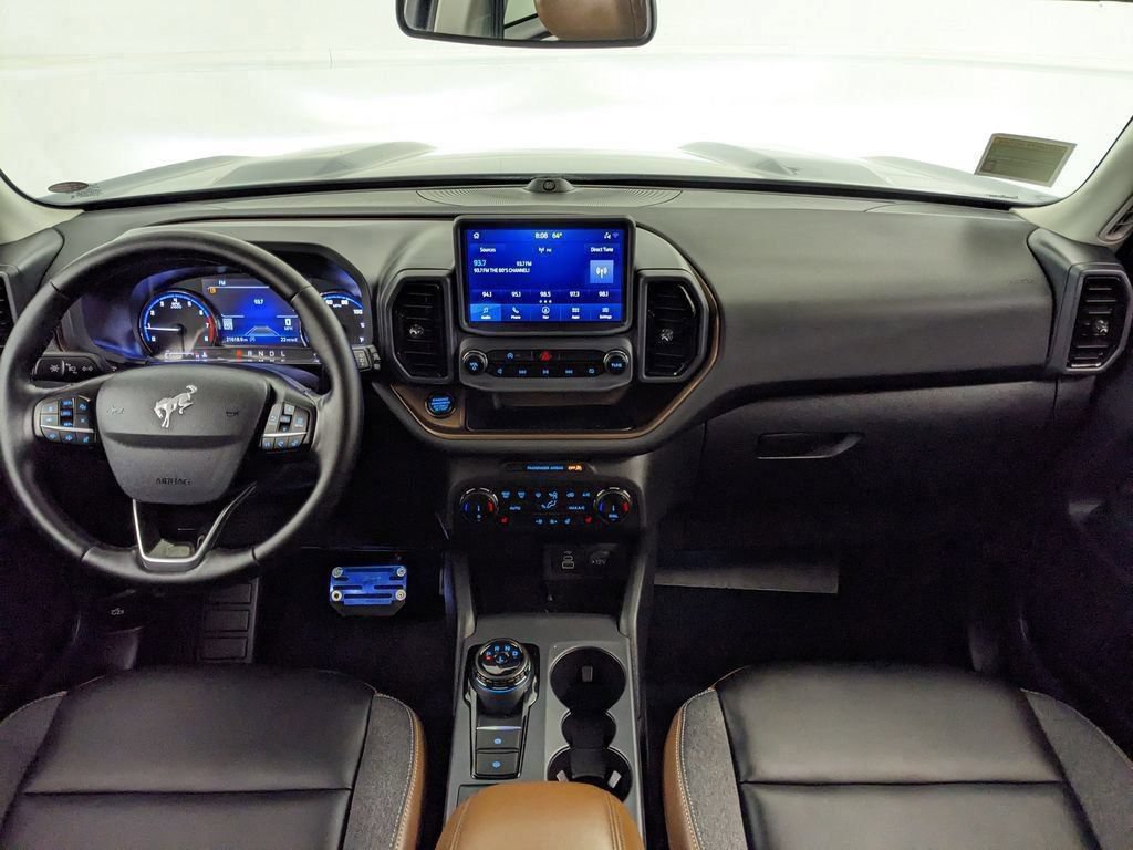 Certified 2024 Ford Bronco Sport Outer Banks w/ Tech Package AWD/4WD image 7