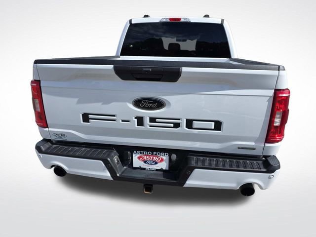 Certified 2023 Ford F150 XLT w/ XLT Black Appearance Package image 5