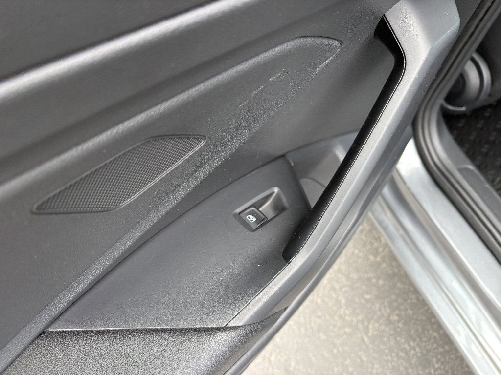 Used 2019 Volkswagen Jetta S FWD image 32