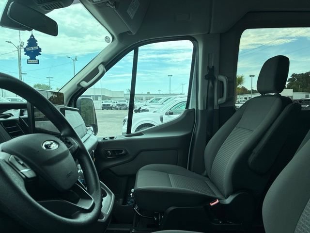 Certified 2025 Ford Transit 350 XLT RWD image 5