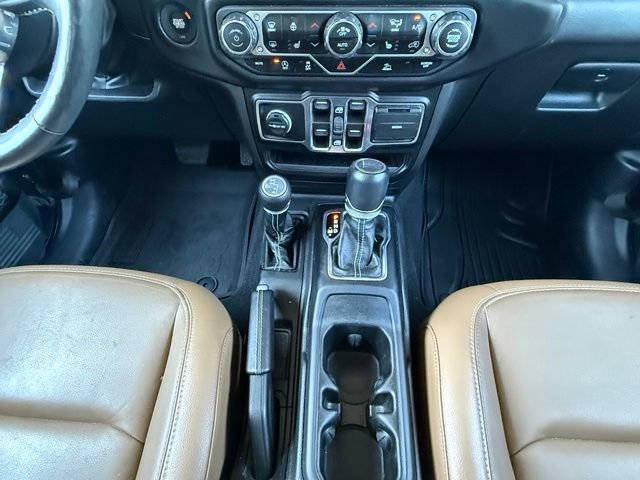 Used 2023 Jeep Gladiator Overland w/ Popular Equipment Package AWD/4WD image 25
