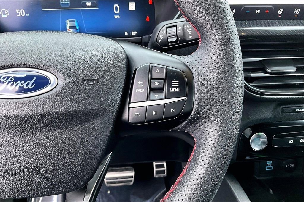 Certified 2023 Ford Escape ST-Line Select w/ Tech Pack #2 image 18