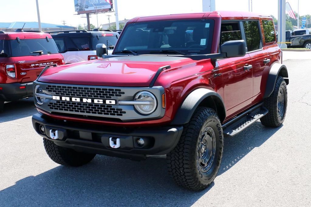 Certified 2025 Ford Bronco Badlands w/ Sasquatch Package AWD/4WD image 2