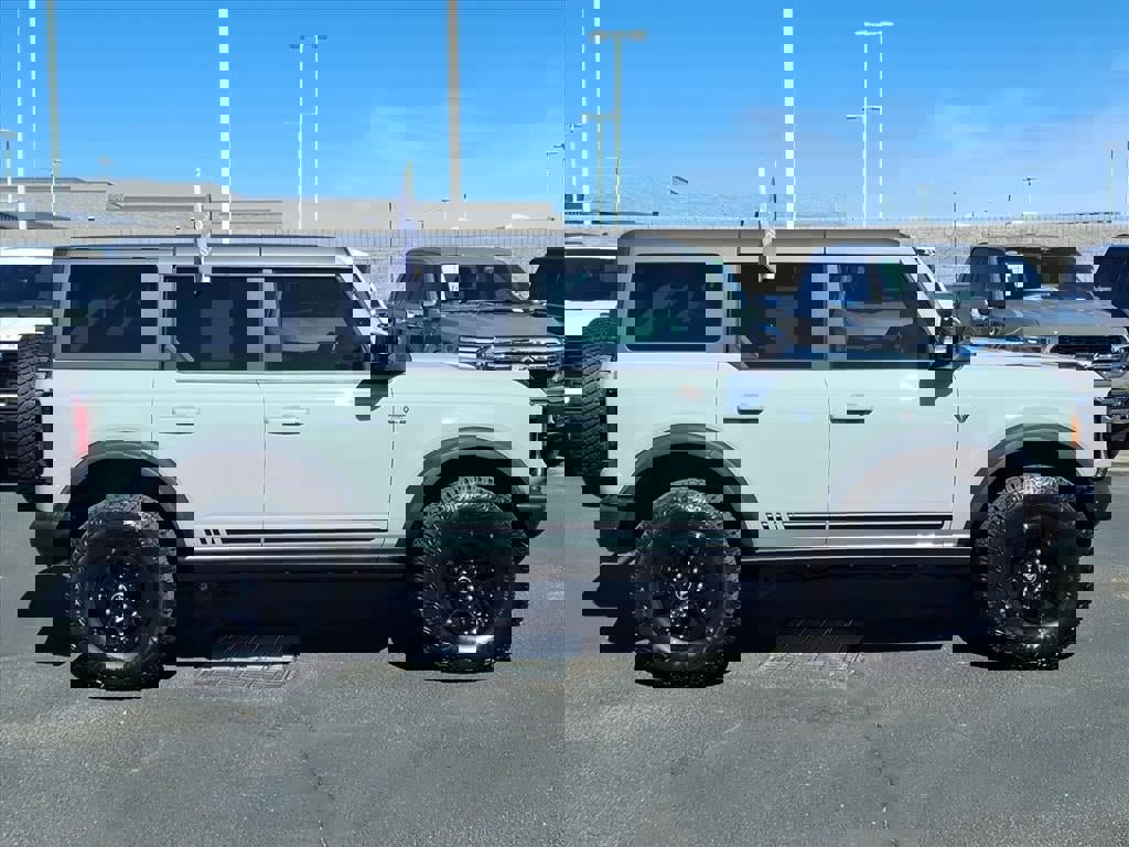 Certified 2021 Ford Bronco First Edition image 6