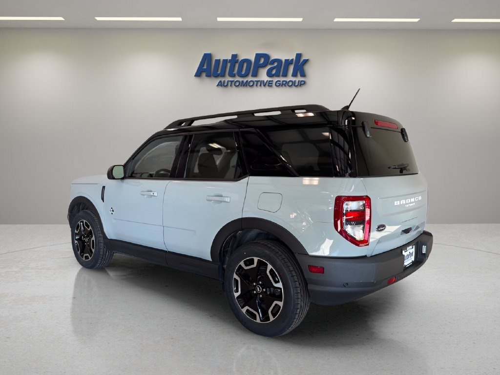 Certified 2023 Ford Bronco Sport Outer Banks w/ Tech Package AWD/4WD image 5