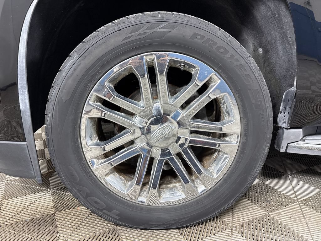 Used 2018 Cadillac Escalade 2WD image 22