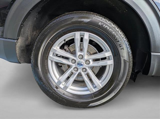 Certified 2022 Ford Explorer XLT w/ Equipment Group 202A image 23