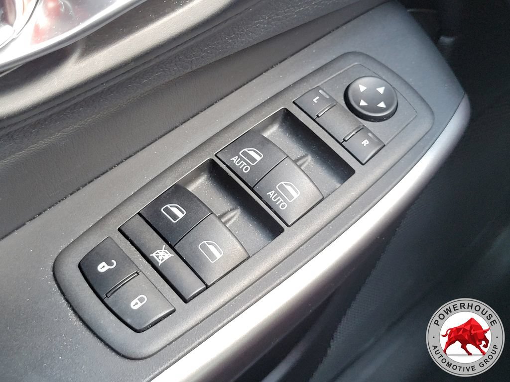 Used 2022 Jeep Cherokee Latitude Lux w/ Sun & Sound Group FWD image 28