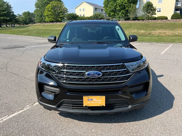 Certified 2022 Ford Explorer XLT AWD/4WD image 3