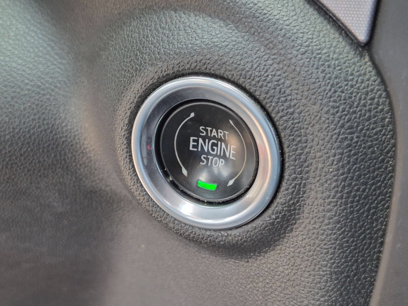 Used 2019 GMC Sierra 1500 SLT w/ SLT Premium Plus Package AWD/4WD image 22