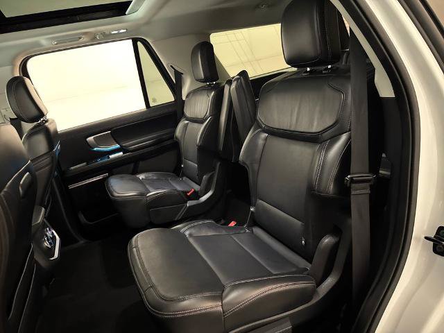 Certified 2025 Ford Expedition Platinum AWD/4WD image 35