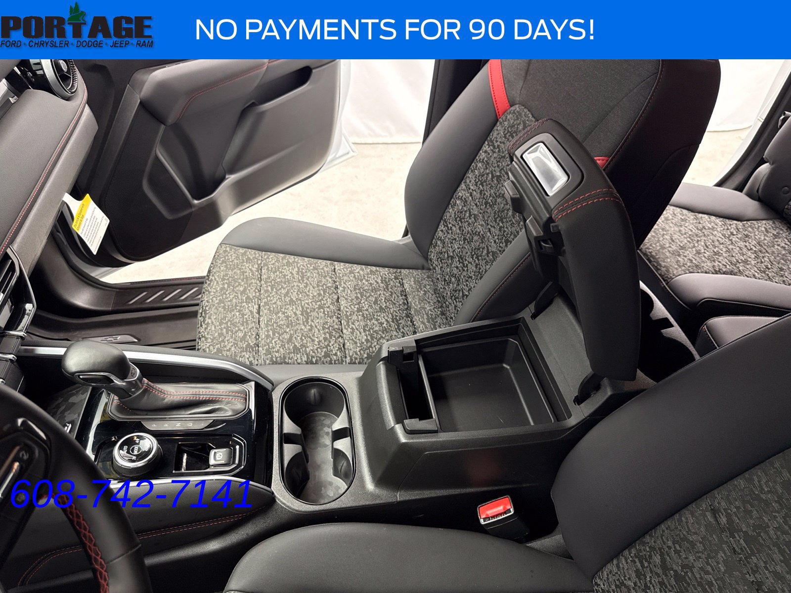 Used 2024 Chevrolet Colorado Z71 w/ Z71 Convenience Package 2 AWD/4WD image 22