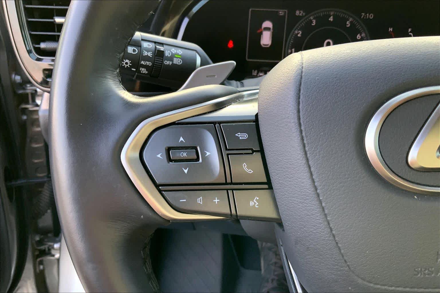 Used 2025 Lexus NX 250 FWD w/ Accessory Package (2T) image 23