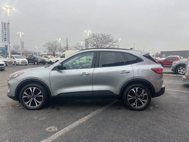 Certified 2022 Ford Escape SEL w/ SEL Stealth AWD Package image 2