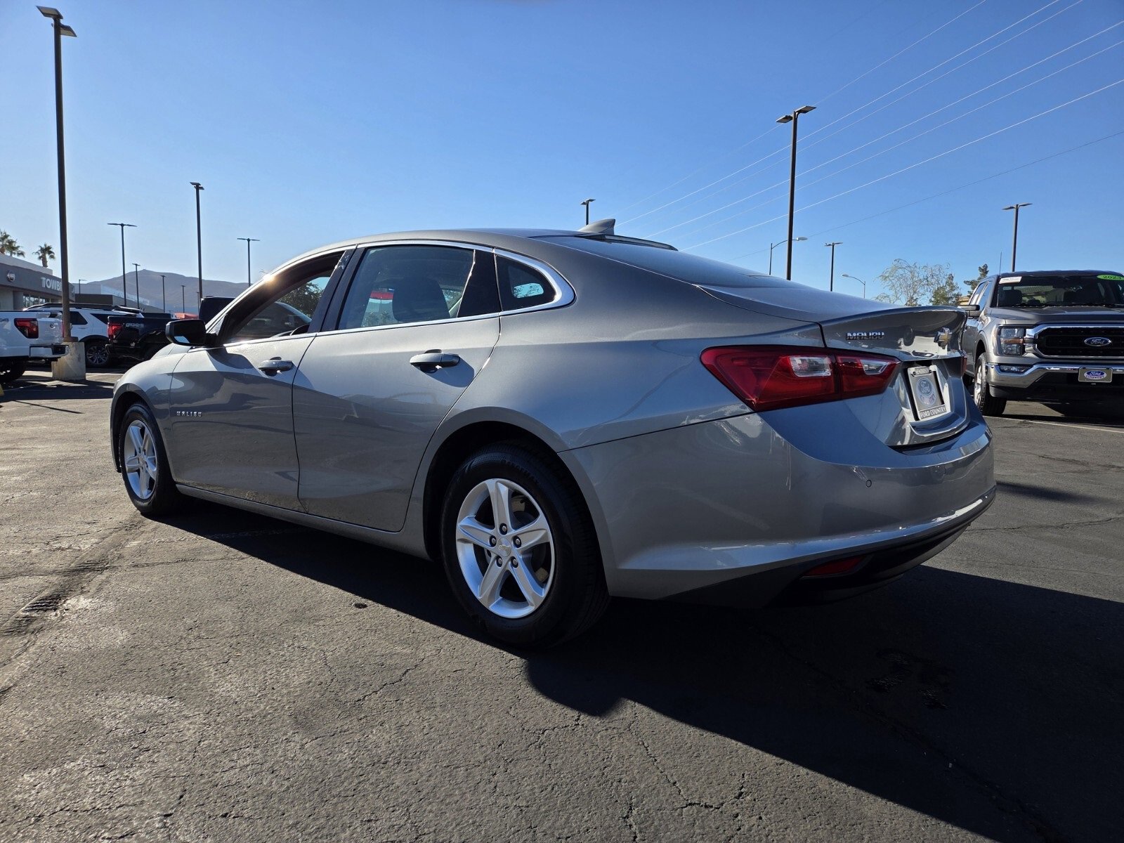 Used 2024 Chevrolet Malibu LT image 4